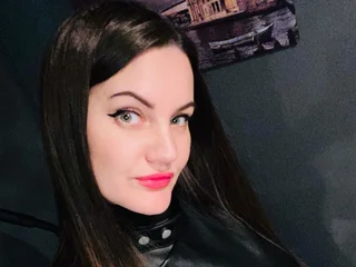 EvelynCalli Squirt webcam from Ukraine