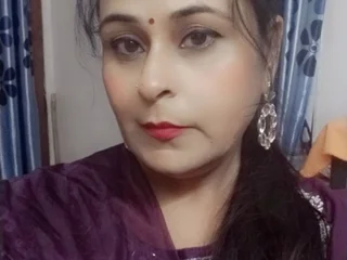 Indianpyari Milf webcam from India