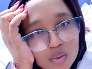 Sanuche_26 Bbw webcam from South Africa